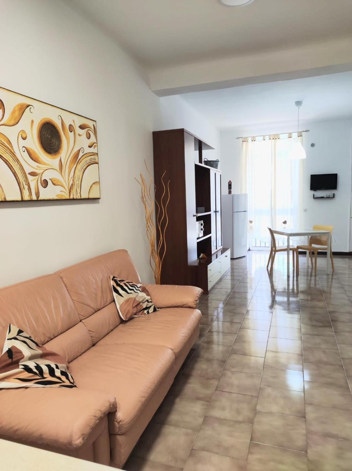 111 Guest House Барі Екстер'єр фото